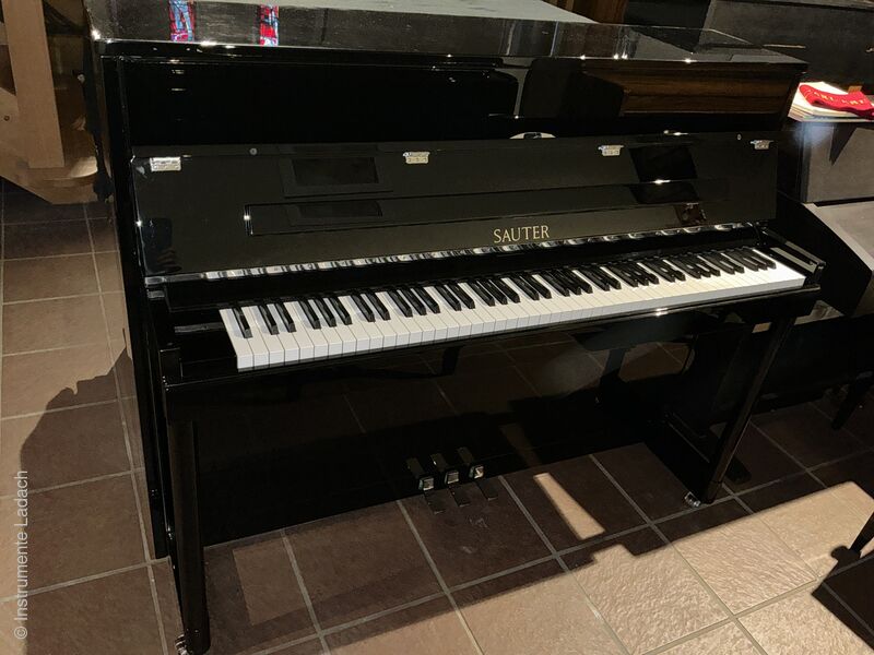 Sauter Klavier