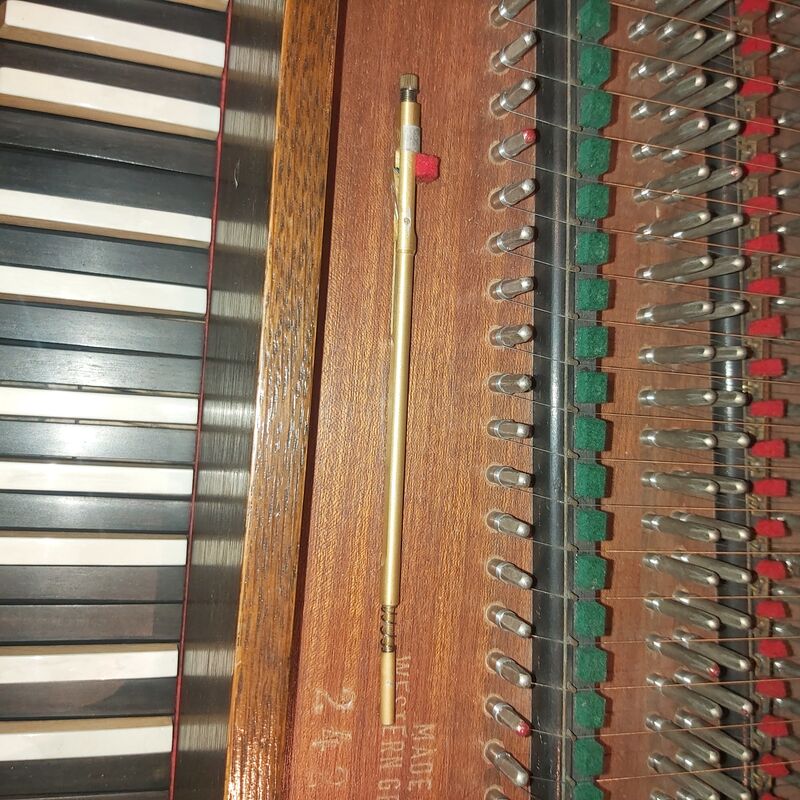 Pedal-Cembalo Neupert